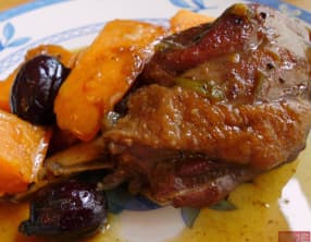 Cuisses de canard mijotées avec patate douce et jujube