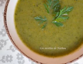 Potage aux fanes de carottes