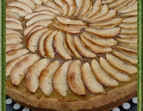 Tarte aux pommes .