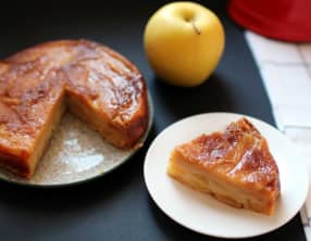 Gâteau fondant aux pommes : l’invisible