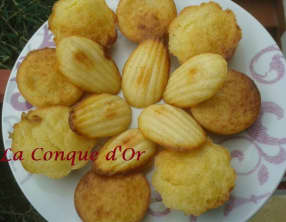 Muffins et madeleines aux deux fromages et au poivre