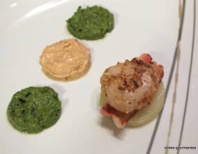 Noix de Saint Jacques et déclinaison de blettes noix noisettes