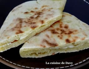 Naans au fromage