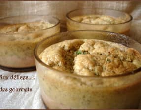 petits soufflés de foies de volailles