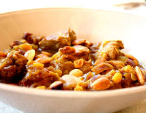 Tajine d’agneau aux amandes
