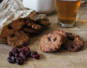 Cookies canneberges et purée de cacahuète