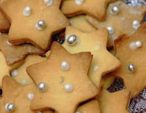 Sablés étoilés de Noël au citron vert