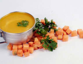 Soupe detox ayurvédique, aux haricots mungo, épicée