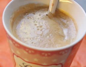 Café au lait à la courge et aux épices