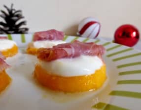 Bouchées mangue mozzarella et jambon cru