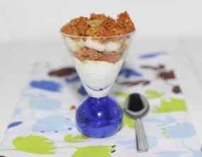 Miettes de pain d'épice aux poires et au gingembre