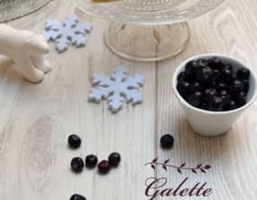 Galette à la frangipane et aux myrtilles