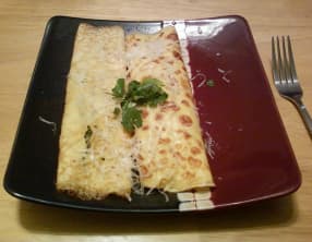 Crêpes aux crevettes, sauce hollandaise