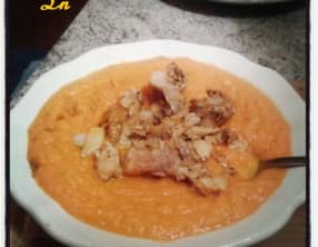 Velouté de carottes à la coriandre et cabillaud aux épices kefta et piment doux