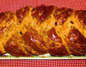 Brioche à la crème pâtissière et pépites de chocolat