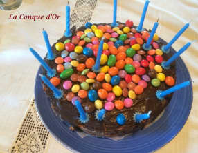 Gâteau d'anniversaire chocolat chantilly
