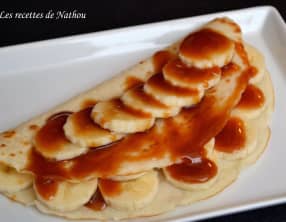 Crêpes à la banane et caramel au beurre salé