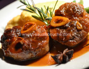 Jarret de porc caramélisé sauce au vin cuit