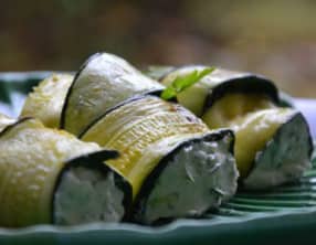 Canneloni de courgettes au chèvre et à la ricotta