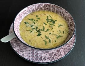 Soupe de poulet au lait de coco