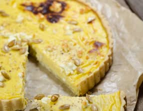 Quiche à la courge, feta et poulet