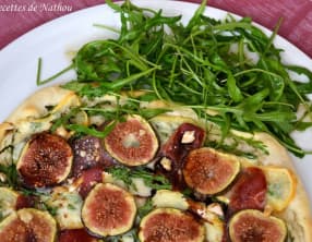 Pizza aux figues et Reblochon
