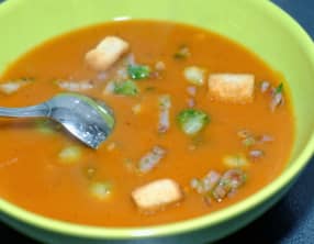 Soupe tomates et choux de Bruxelles