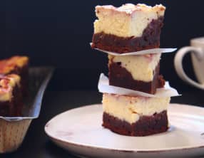 Brownie marbré aux framboises