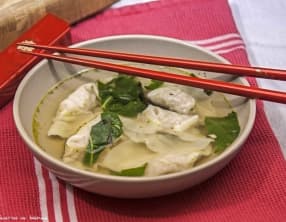 Soupe chinoise aux won ton