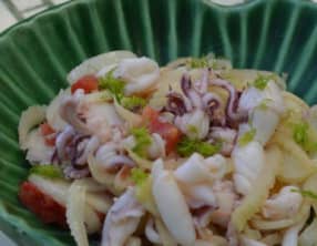 Chipirons au fenouil, à l’ail et au citron