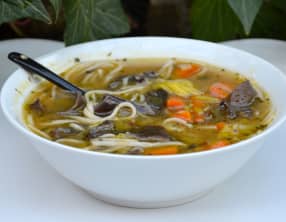 Bouillon asiatique végétarien