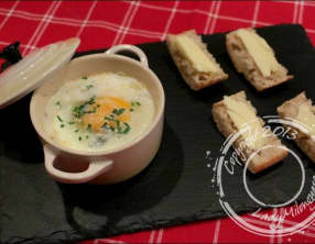 Oeufs cocotte au saumon et épinards