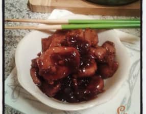 Filet mignon de porc laqué au miel et à la sauce soja