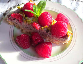 Tarte au mascarpone et framboises parfumées au rhum