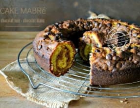 Cake marbré façon savane mi chocolat noir mi chocolat blanc