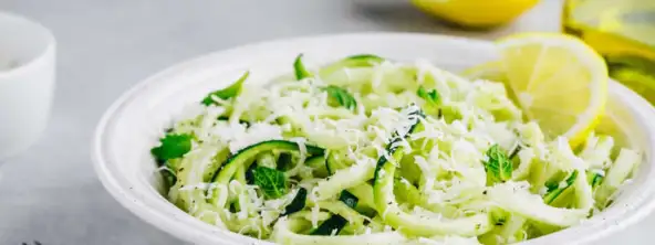 Une courgette, 3 façons originales de la cuisiner