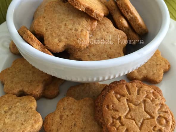 Les sablés miel et tonka à la farine complète