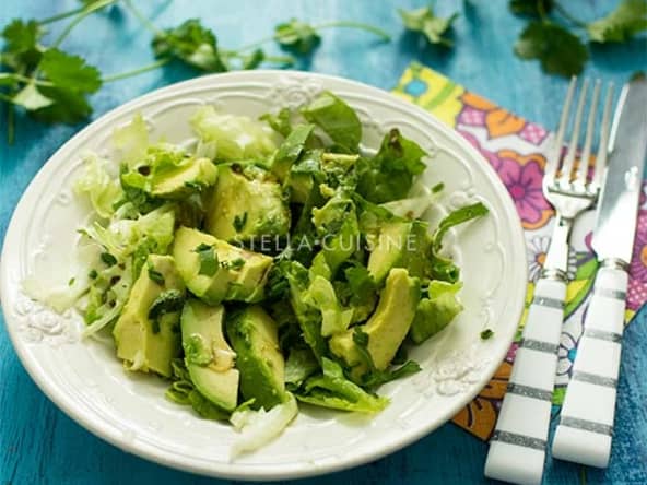 Salade d'avocats aux herbes