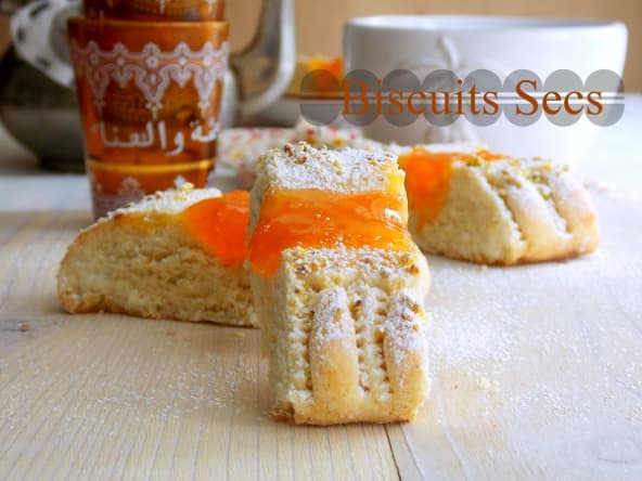biscuits moelleux à la confiture