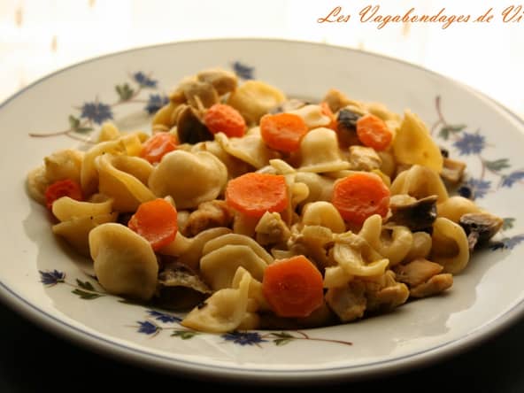 Pâtes au poulet "blanquette"