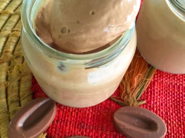 Les crèmes végétales au chocolat et fève tonka