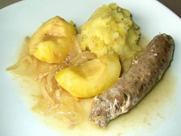 Saucisses de veau aux pommes
