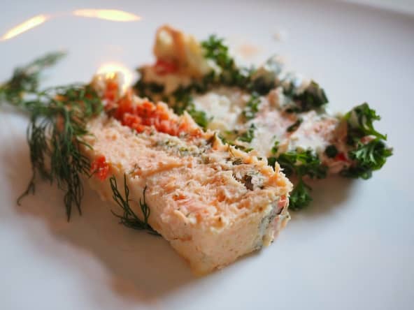 Terrine aux asperges, à la mousse de saumon