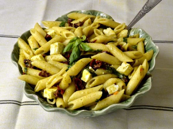 Penne aux tomates séchées et à la feta