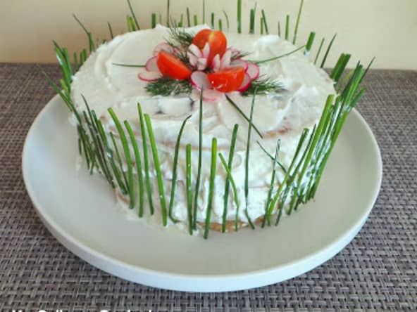 Pain polaire suédois surprise saumon, radis et concombres