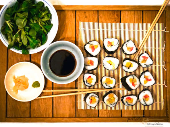 Makis à la mangue, concombre et tomate