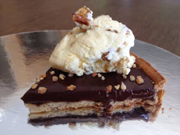 Glace aux noix de pécan et sirop d'érable