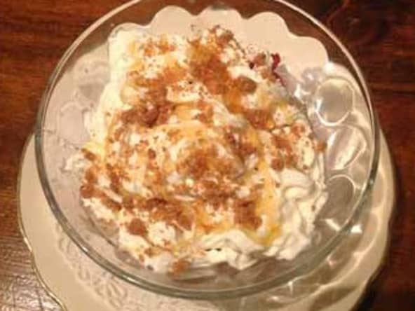 Verrine de pannacotta à la vanille de Tahiti, salade de fraises Gariguettes aux spéculoos