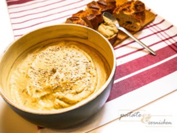 Caviar d'aubergine vegan aux olives noires