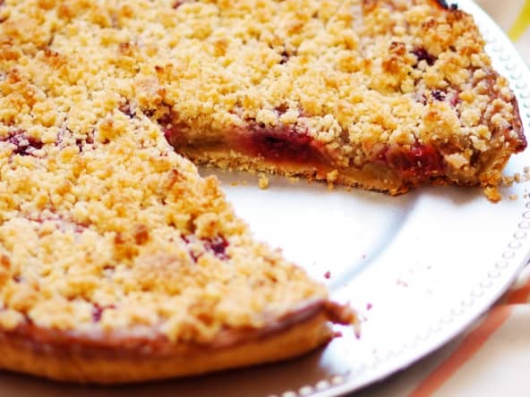 Tarte rhubarbe - framboises façon crumble